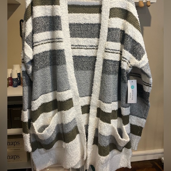 NWT Pink Clover Olive and Gray Cozy Cardigan - XL - Picture 6 of 6